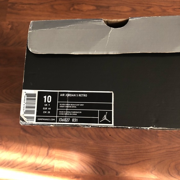 Jordan’s - Picture 2 of 7